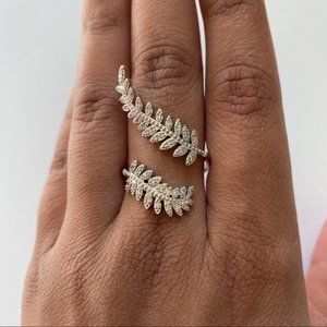 💥Rhinestone Spiral Leaf Ring💥